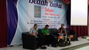 Islam Indonesia sebagai Rujukan Islam Moderat