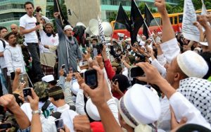 Front Pembela Islam: Depan Belakang Oke