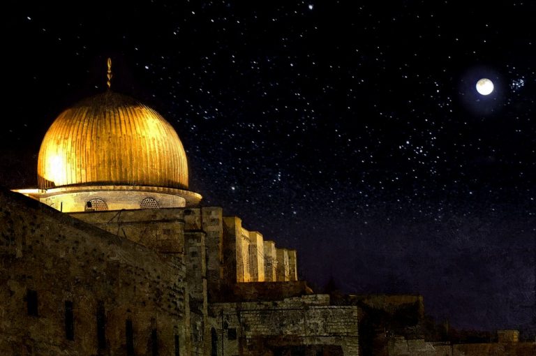 Isra dan Miraj, Keajaiban Nabi Melintasi Galaksi Menerima Wahyu