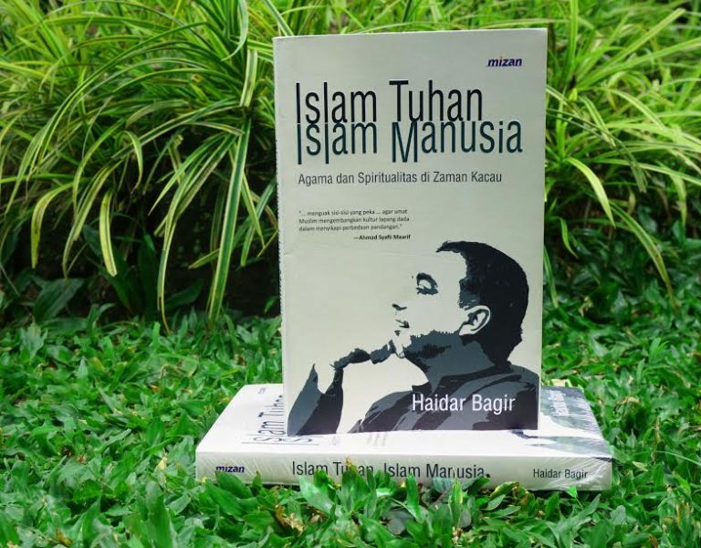 Membincang Buku Islam Tuhan Islam Manusia