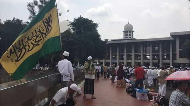 Masjid Istiqlal Sebagai Panggung Politik
