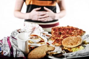 Rasulullah Melarang Makan Terlalu Kenyang. Ada 6 Penyakit yang Mengintai Kamu Loh