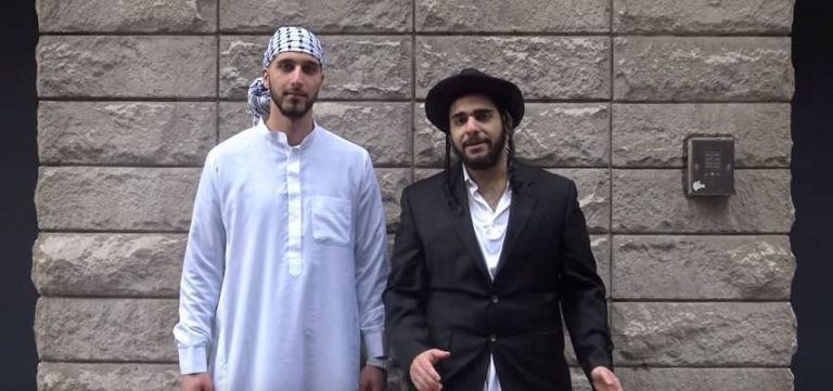 Potret Kehidupan Muslim Israel Yang Jarang Terekspos