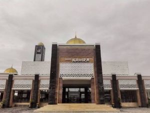 Shalat di Masjid Namira, Anda Bisa Dapat Beasiswa Loh!
