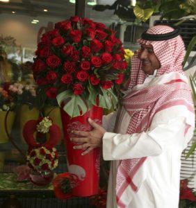 Dunia Islam Pekan Ini (16-23 Feb): Valentine di Arab Hingga Gagalnya Habib Rizieq Pulang