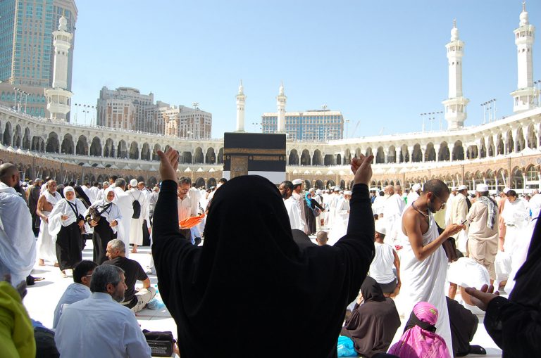 Doa Masuk Masjidil Haram dan Ketika Melihat Ka’bah dari Syekh Ali Jum’ah