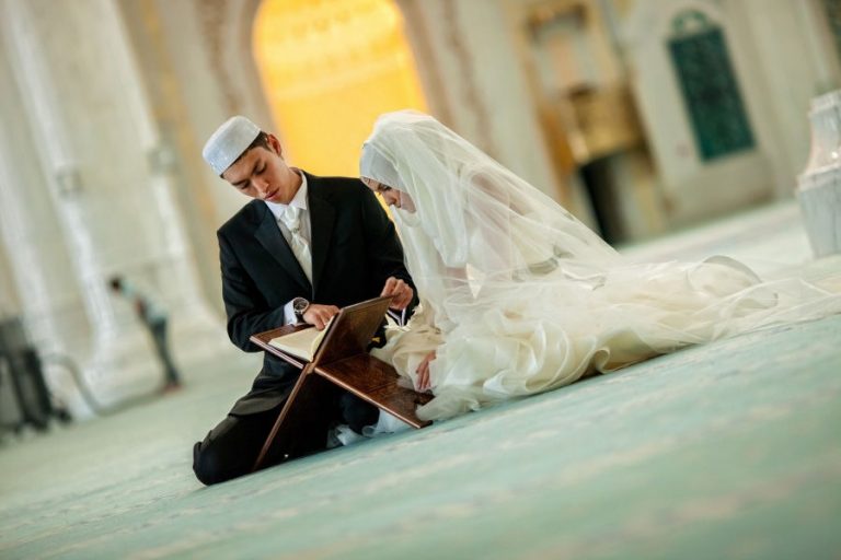 Catatan Cak Nun Atas Doa Pernikahan yang Banyak Beredar
