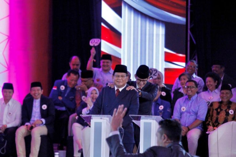 Seandainya Kiai Maruf Interupsi Prabowo Tentang Korupsi Tidak Seberapa