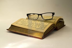 #TanyaIslami: Bolehkah Belajar Agama Hanya Melalui Buku?