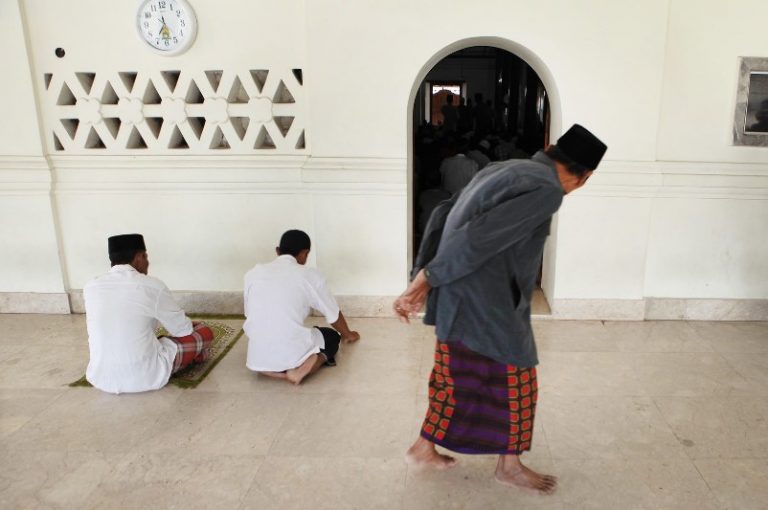 Ini Cara Menghormati Masjid dan Pahala Bagi Orang yang Melakukannya
