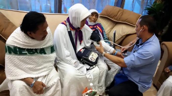 Kemenkes Ganti Gelang Status Kesehatan Haji dan Siapkan 79 Ton Paket Kesehatan Untuk Jamaah Haji Indonesia