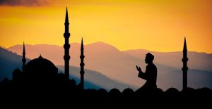 Kultum Ramadhan: Menjalankan Syariat Islam Semampunya, Bukan Seenaknya
