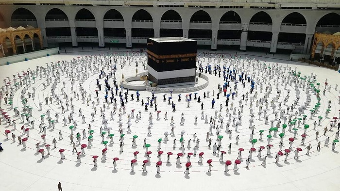 Kisah Haji Pertama Abu Bakar dan Berakhirnya Praktik Thawaf Telanjang