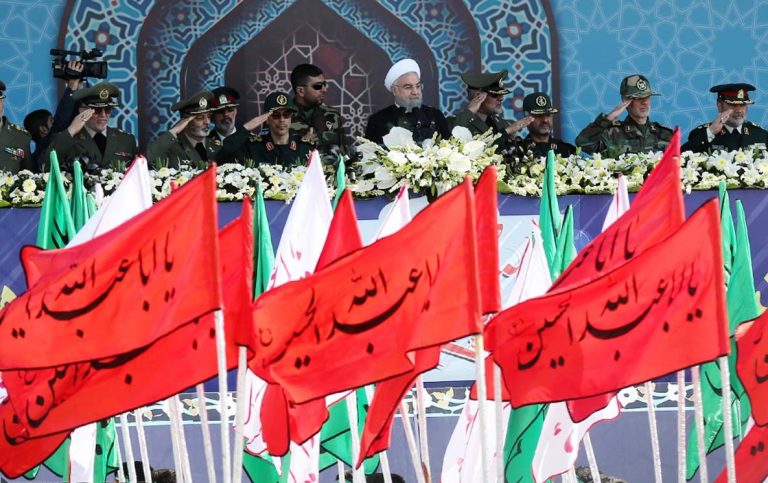 Pekan Pertahanan Suci Iran: Cara Orang Iran Mengambil Hikmah dari Masa Sulit