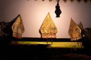 Memahami Unsur Wayang dalam Kebudayaan Jawa-Muslim