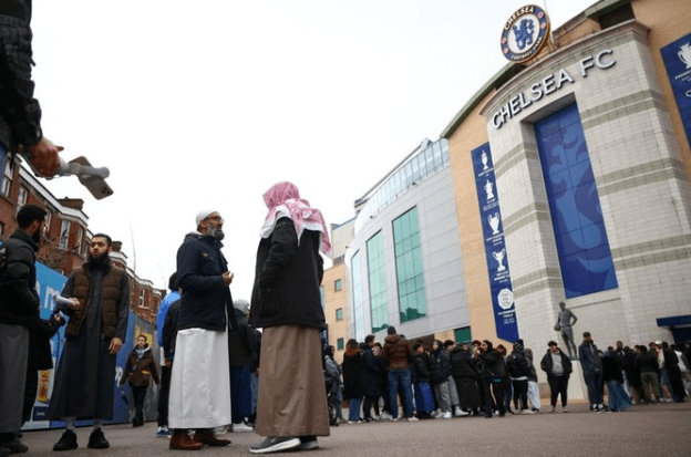 Kumandang Azan di Stamford Bridge: Bukti Kemenangan Sepak Bola Promosikan “Unity in Diversity”