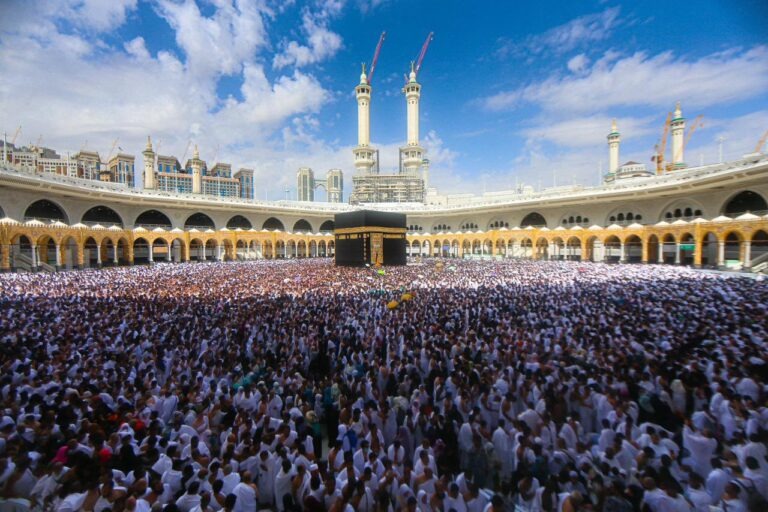 Mulai Hari Ini, Tempat Thawaf di Lantai Dasar Masjidil Haram Hanya untuk Jamaah Umrah