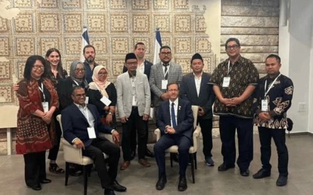 Hikmah di Balik Viralnya Kunjungan 5 Intelektual Muda NU ke Israel