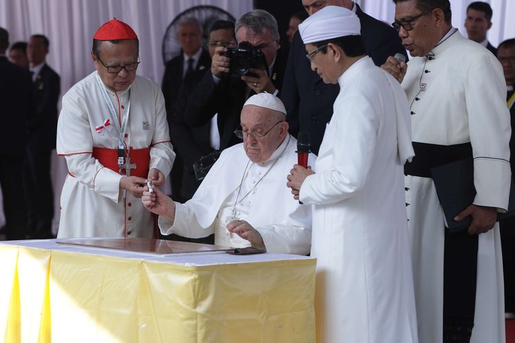 4 Poin Deklarasi Istiqlal Ditandatangani Paus & Imam Besar Istiqlal, Satu Poinnya soal Lingkungan