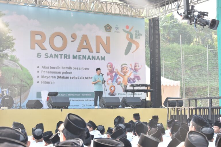 50.600 Pohon Ditanam Serentak di Pesantren Indonesia sambut Hari Santri 2024